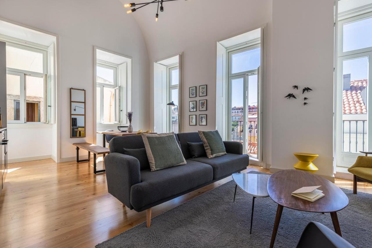 Glamorous 3Bdr Apartment In City Center By Lovelystay Lisboa Exterior foto