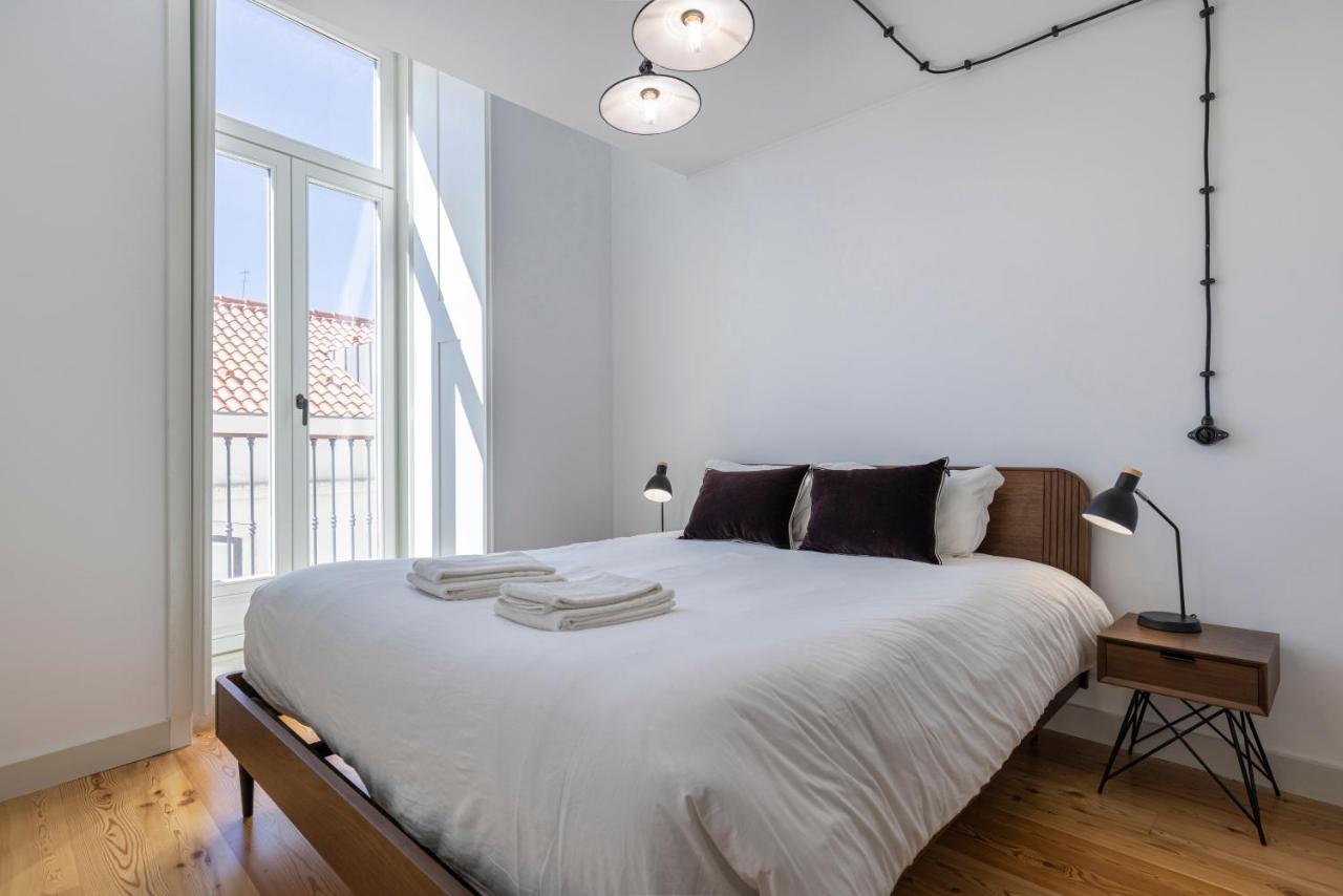 Glamorous 3Bdr Apartment In City Center By Lovelystay Lisboa Exterior foto